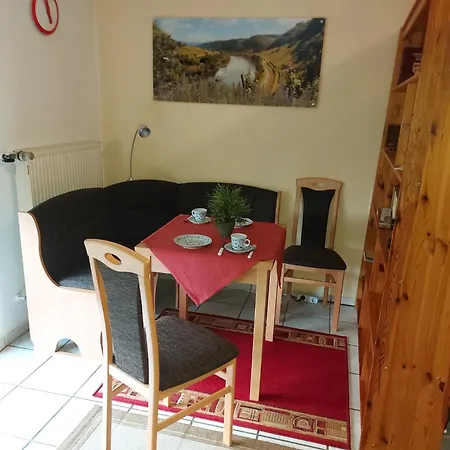 „schwalbennest“ Reil/mosel Reil